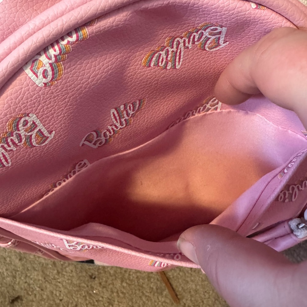 Mattel ‘barbie’ pink faux leather mini zipper backpack & coin purse set - Picture 8 of 11